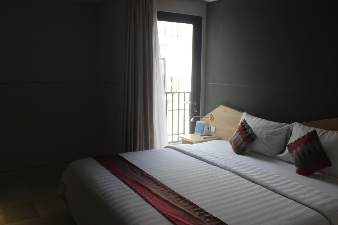 D'Max Hotel & Convention Lombok Praya Luaran gambar