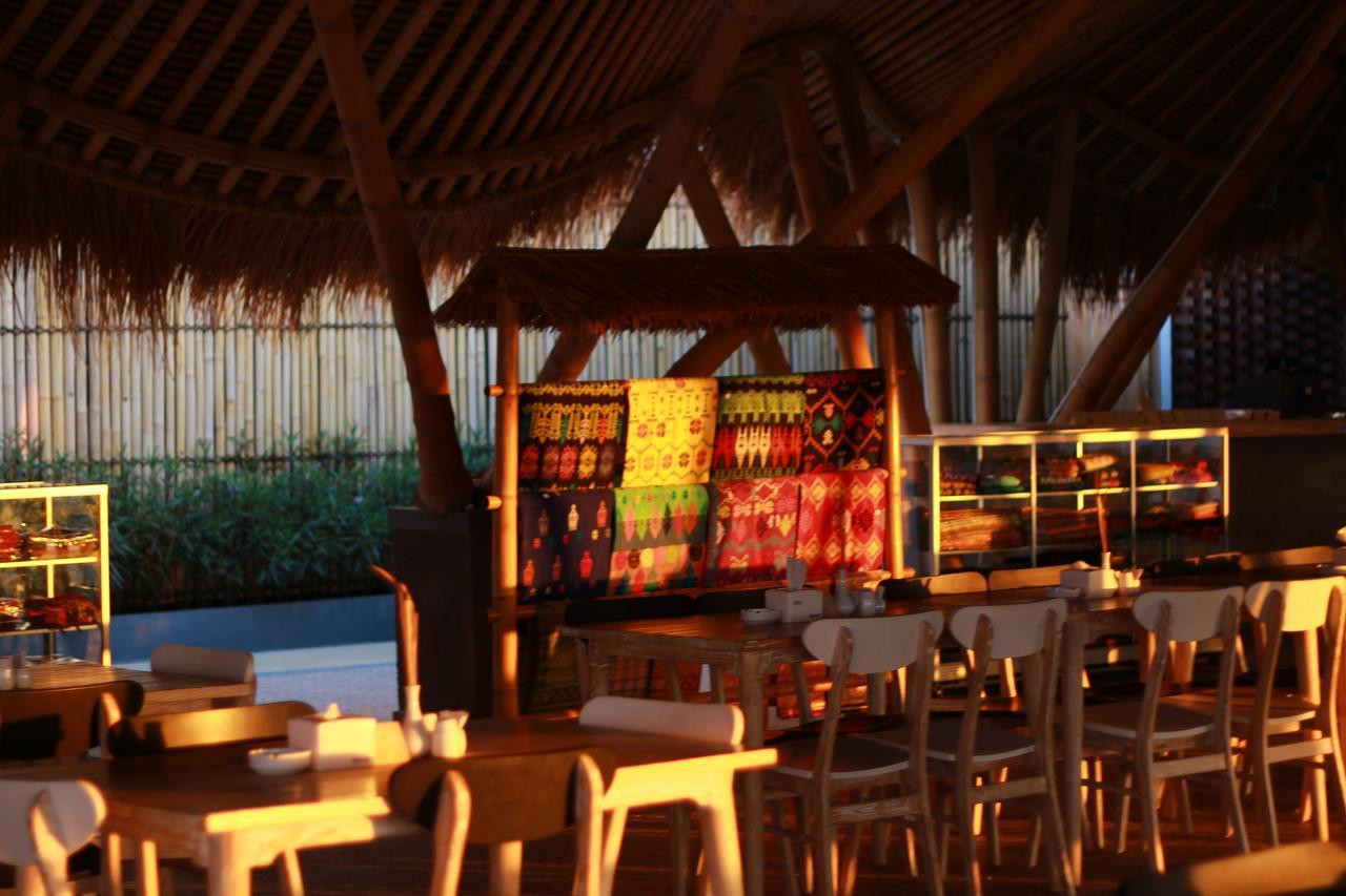D'Max Hotel & Convention Lombok Praya Luaran gambar